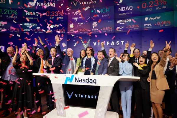 VinFast chính thức giao dịch trên thị trường chứng khoán Mỹ từ phiên 15-08